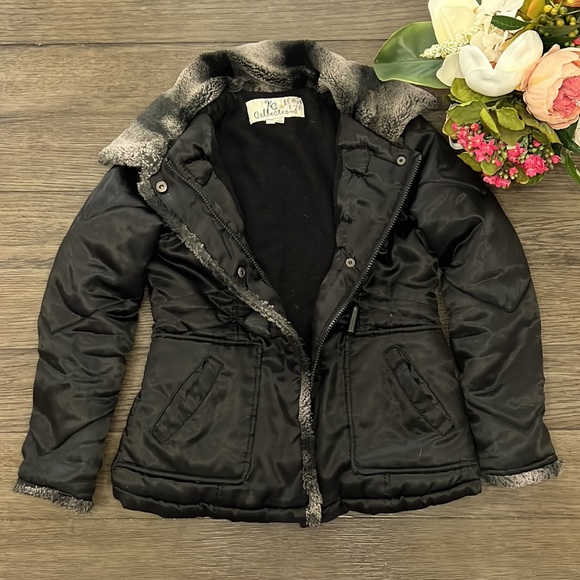 KC Collections girls black puffer jacket - Picture 4 of 6